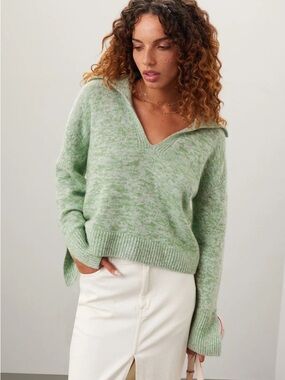 NAADAM Mint Wool Cashmere V-Neck Sweater